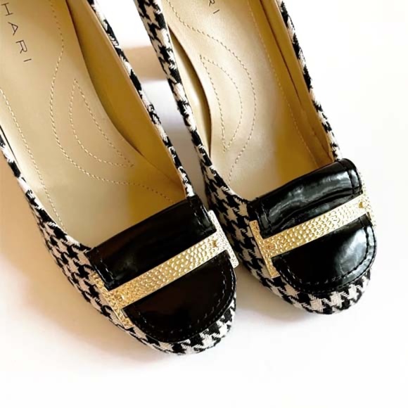 TAHARI 'LUCY' HOUNDSTOOTH B&W PATENT PUMPS EUC - Picture 8 of 13